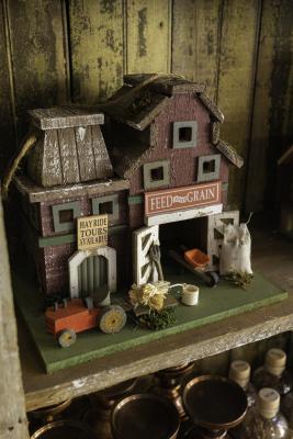 Fig & Sparrow Birdhouse