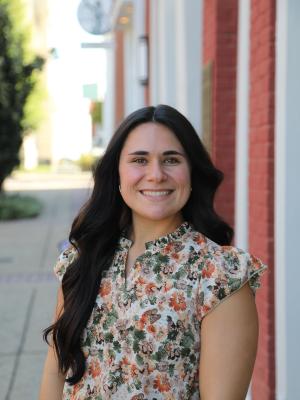 Makenna McGowan Headshot