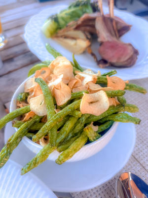 blistered green beans