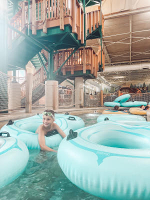 ashlee great wolf lodge son
