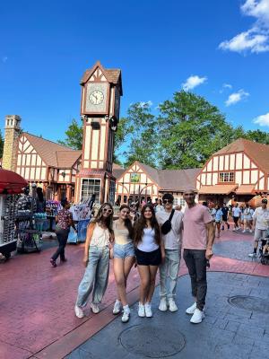Influencer - Brianne Manz - Busch Gardens
