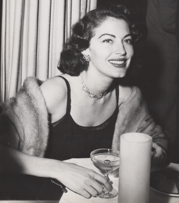 Ava Gardner drinking champagne