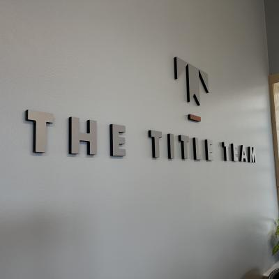 Title Team-Ribbon Cutting