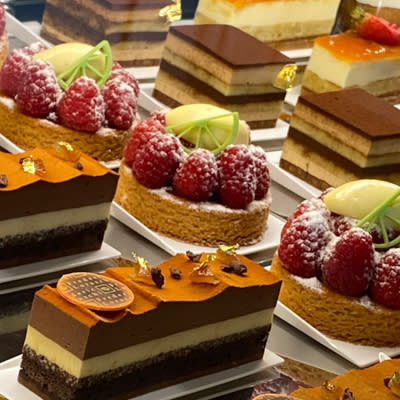 Frederic Loraschi Pastries