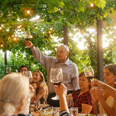 Family Reunion Dinner at Wilson Creek 400x400