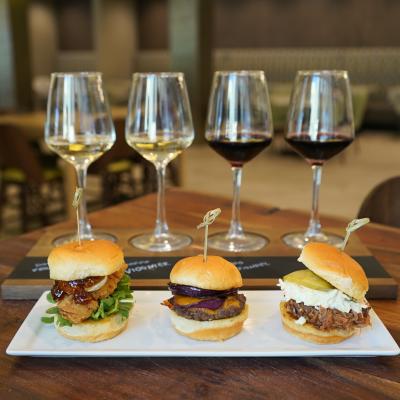 Hilton Garden Inn Flights & Bites 2024