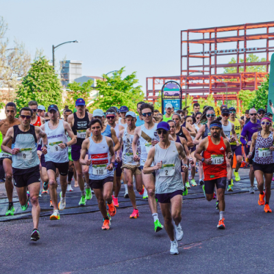 Vermont City Marathoners start the race on the Burlington Waterfront