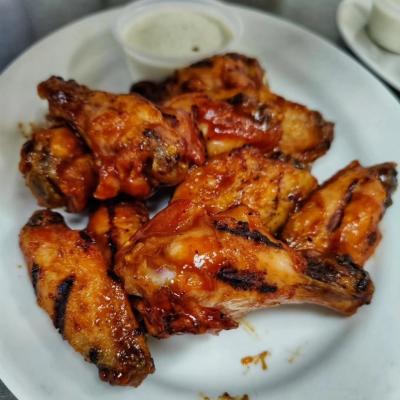Old Buffalo's Outpost Bar and Grill