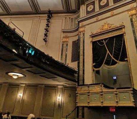 Victoria Theatre Box Seat