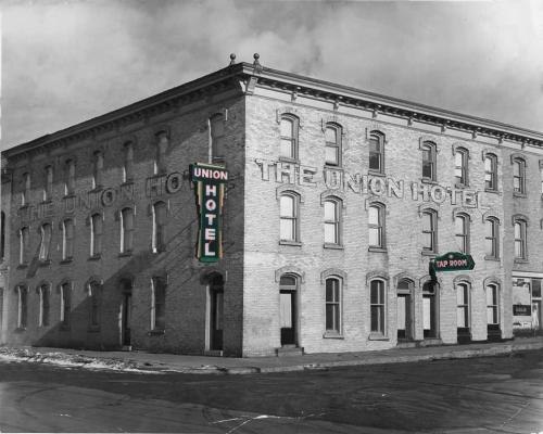Old image of union hotel