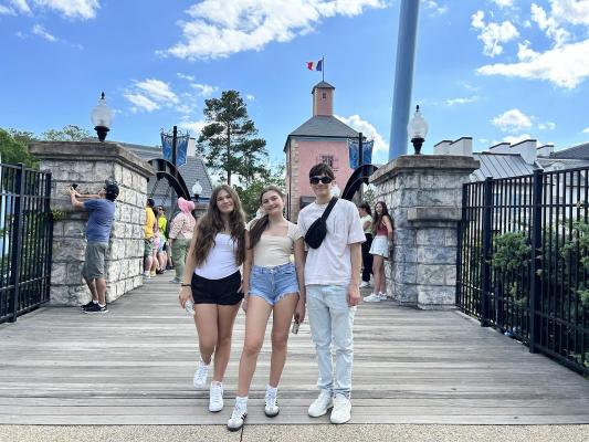 Influencer - Brianne Manz - Busch Gardens