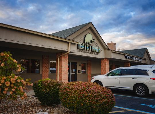 Teays River Brewing & Public House