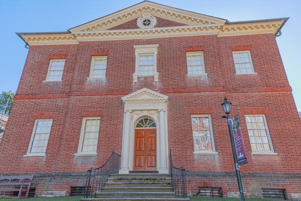 a brick front home from the 1700's