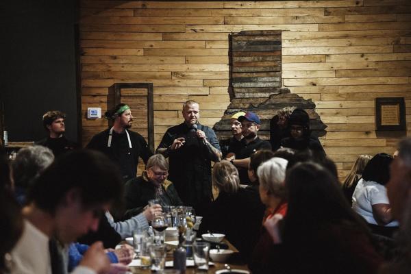 Michael Bowe Speaking Red Yeti Photo Credit Kento Kobayashi