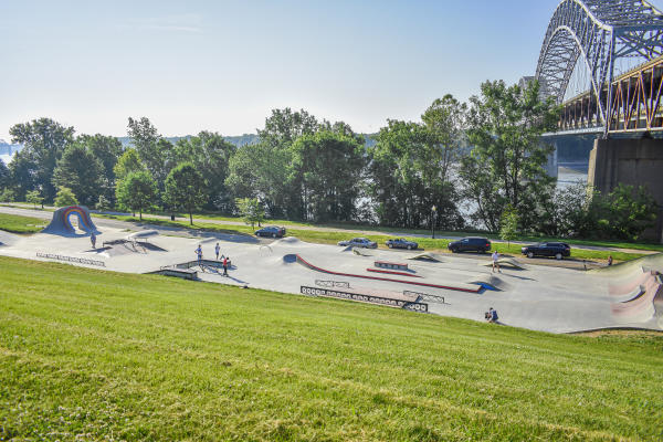 New Albany Ohio River Greenway Flow Park