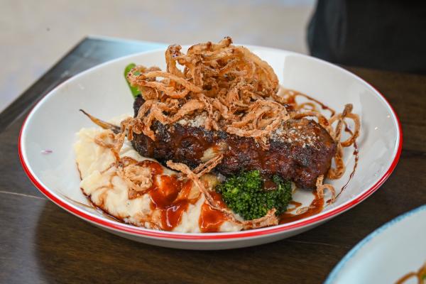 1894 Lodge Meat Loaf