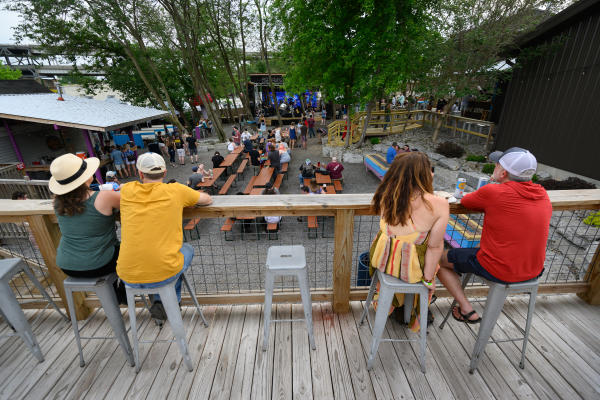 Floyd County Brewing Patio during a concert