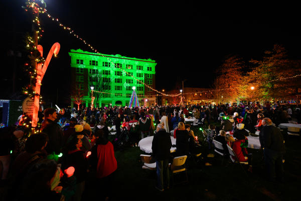 Light Up New Albany Holiday Christmas