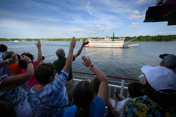 Great Steamboat Race