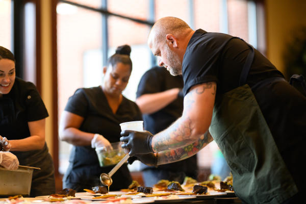 Chef Michael Bowe Culinary Crossroads Event