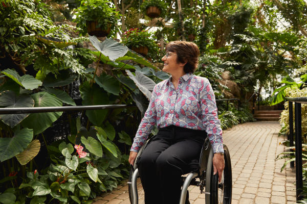 Rosemarie Rossetti exploring the Franklin Park Conservatory and Botanical Gardens