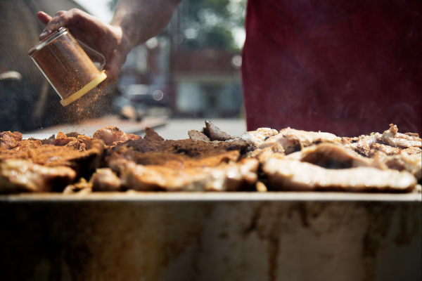 Ray Ray's Hog Pit Ribs