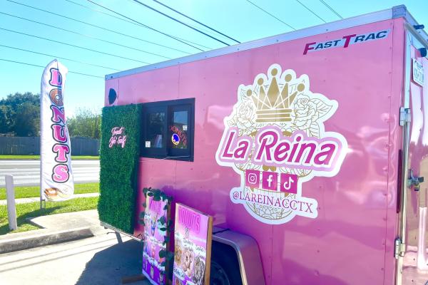 La Reina Donuts