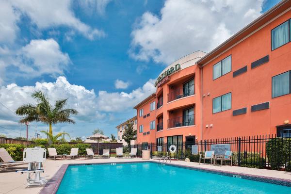 Courtyard by Mariott