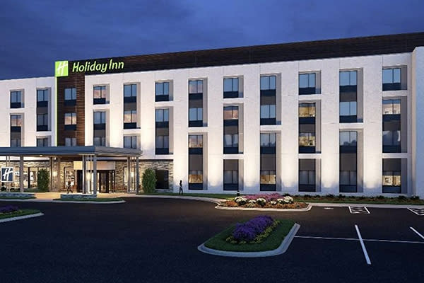 Holiday Inn Airport & Conference Center