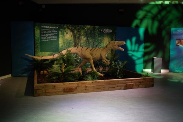Brick Dinos