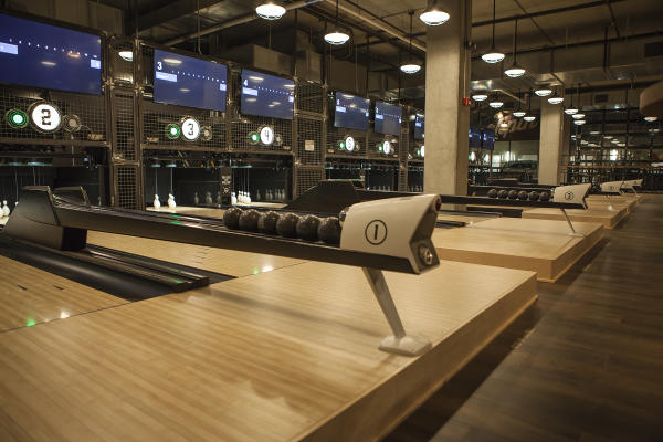 Duck pin bowling lanes at PINS Mechanical.