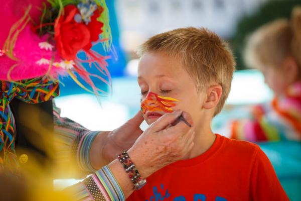 Middlebury Fest face painting