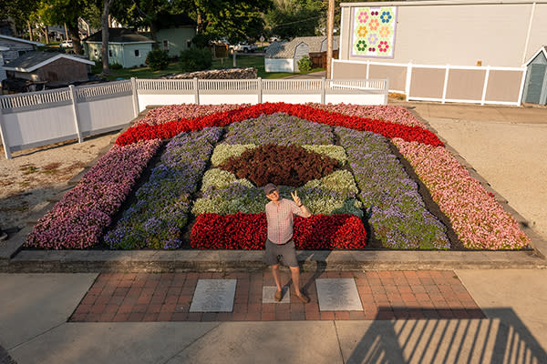 Image of Quilt Garden in Elkhart County, Indiana