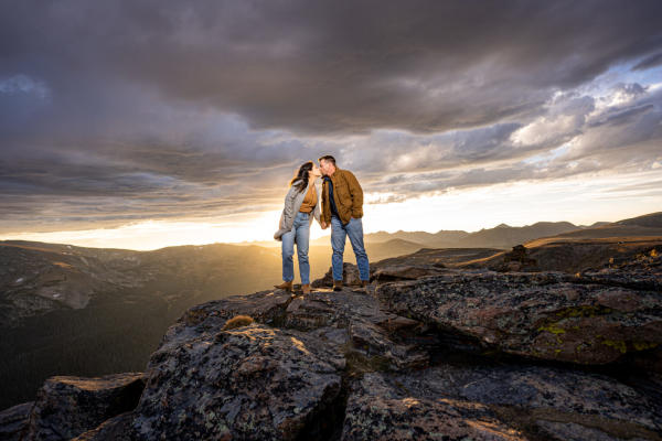 Engagement photo in the spring of Estes Park