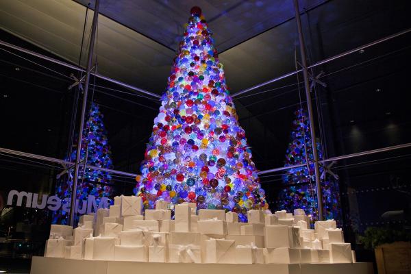 Corning Museum of Glass Christmas Tree