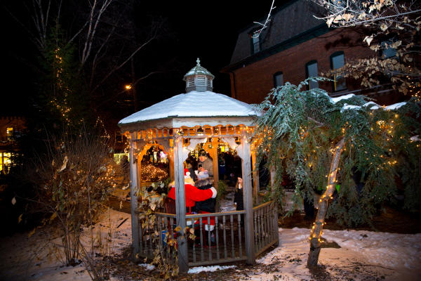 clifton-springs-festival-of-lights