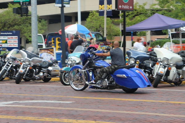 Bikes on the Bricks