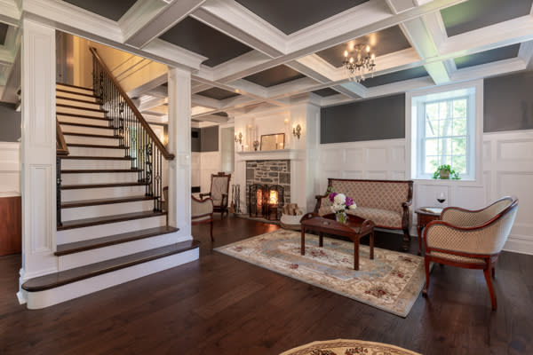 The Inn on Church Road Interior