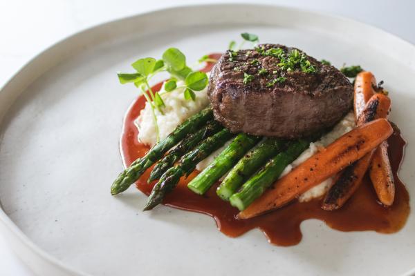 Steak - Vintage House Restaurant