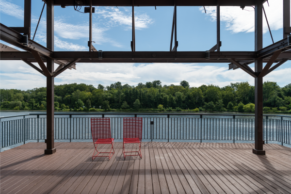 Columbia Lakefront View