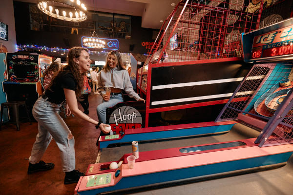 Game On bar+arcade
