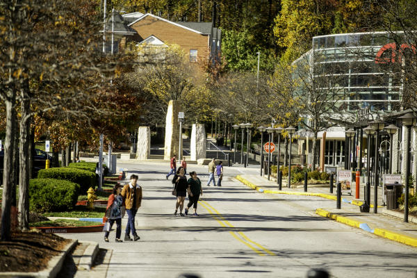 Mall in Columbia Fall 2020