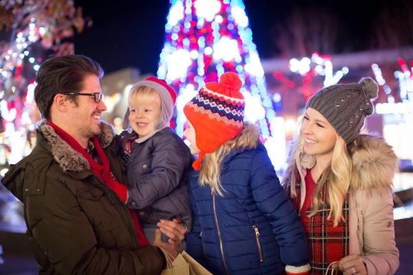 Legends Holiday lighting