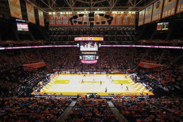 KNOXVILLE,TN - NOVEMBER 29, 2015 - Tennessee Lady Volunteers during the game between the Texas Longhorns and the Tennessee Lady Volunteers at Thompson-Boling Arena in Knoxville, TN. Photo By Craig Bisacre/Tennessee Athletics