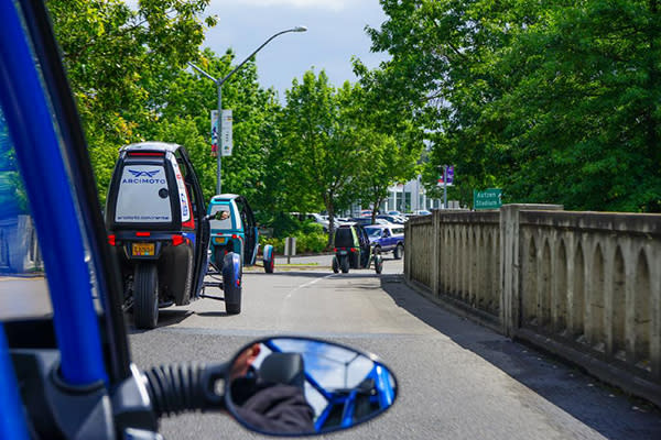 Arcimoto Tour of Downtown Eugene and Autzen 600x400