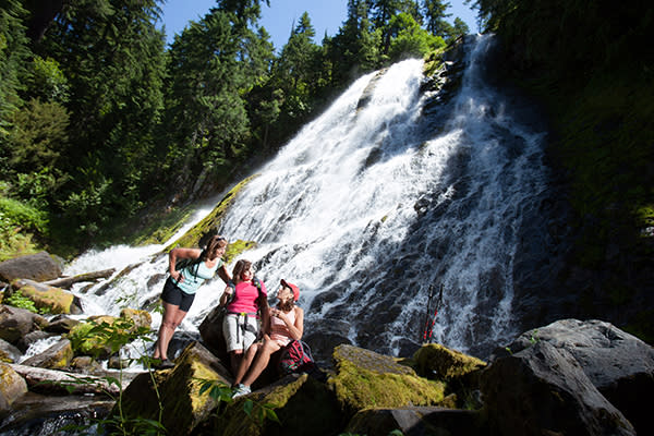 Fiends at Diamond Creek Falls