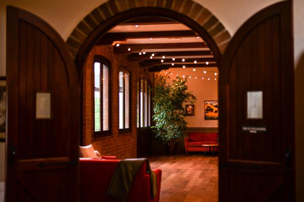 Wineries Tasting Room Event Space Plan Your Meeting Eugene Cascades Oregon Coast