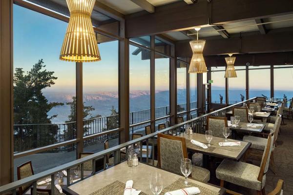 Peaks-Restuarant at the Palm Springs Aerial Tramway