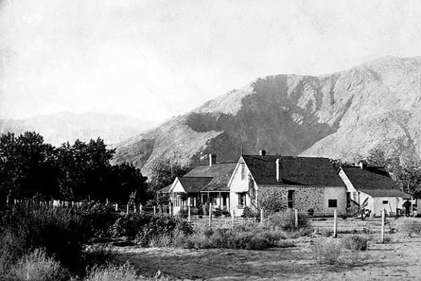 Welwood Murray Palm Springs Hotel