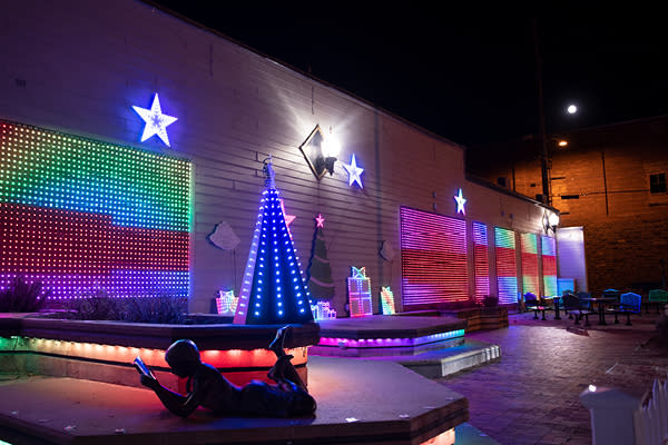Merry Main St. Lights